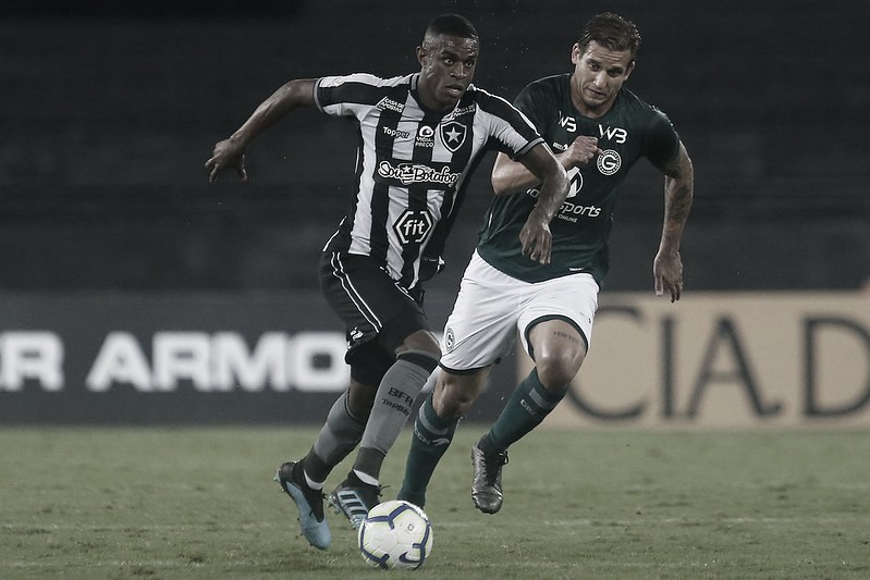 Botafogo recebe Goiás buscando se afastar da zona
de rebaixamento