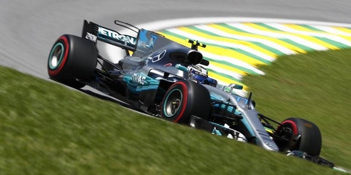 Gp del Brasile, voci post Qualifiche. Il pole man Bottas guarda già alla gara: "Sarà una dura lotta con le Ferrari" Gp del Brasile, voci post Qualifiche. Il pole man Bottas guarda già alla gara: "Sarà una dura lotta con le Ferrari"
