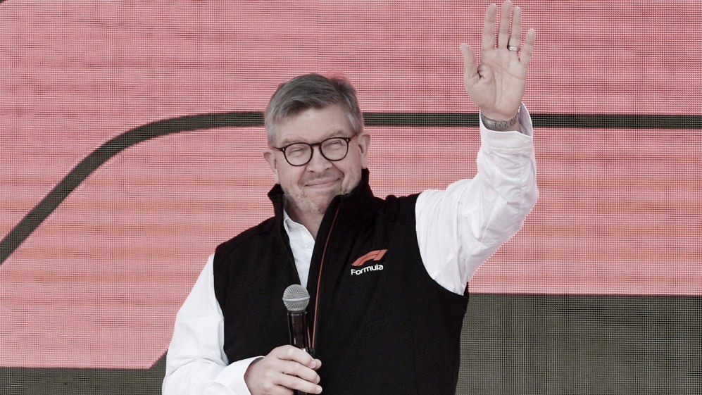Ross Brawn revela que estava "ambicioso" com projeto de novos motores para 2021 Ross Brawn revela que estava "ambicioso" com projeto de novos motores para 2021