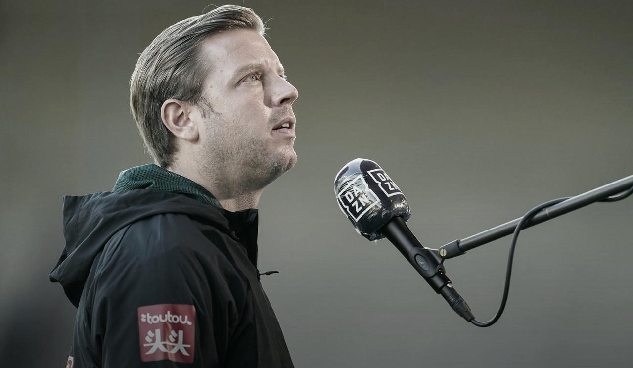 Florian Kohfeldt enaltece mentalidade dos jogadores para permanência do Bremen na Bundesliga