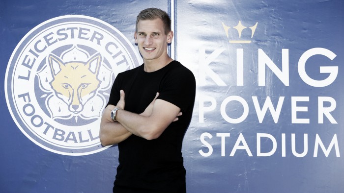 Marc Albrighton agrees new contract at Leicester City