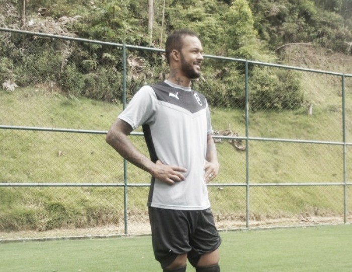 Botafogo acerta com Bruno Silva e volante já se apresenta em pré-temporada
