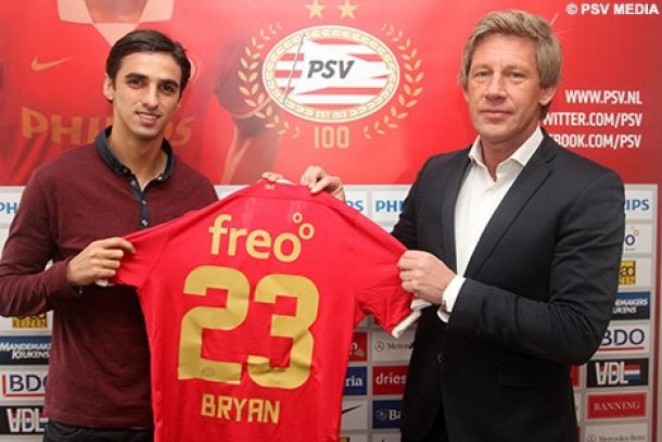 Bryan Ruiz ficha por el PSV hasta final de temporada