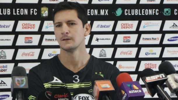 Al León le dolería no ir a Copa Libertadores, acepta Burdisso