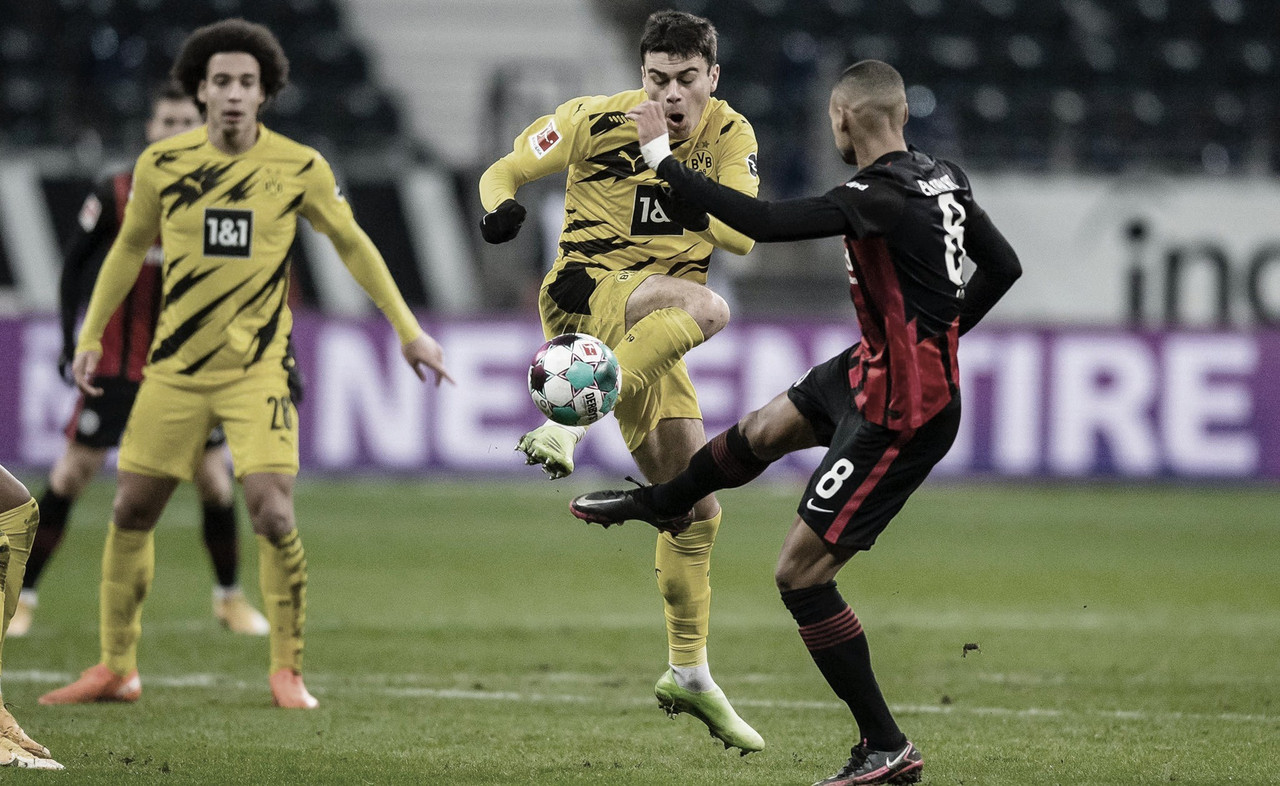 Com time modificado, Borussia Dortmund busca primeiro empate na Bundesliga diante do Eintracht Frankfurt