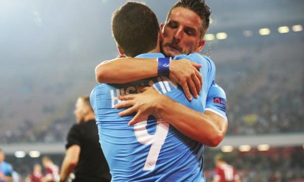 Europa League : Higuain e Mertens, il Napoli torna alla vittoria