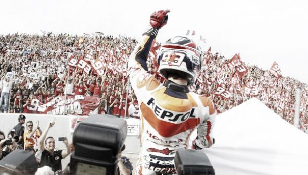 Marc Márquez se corona como el campeón más joven de la categoría reina