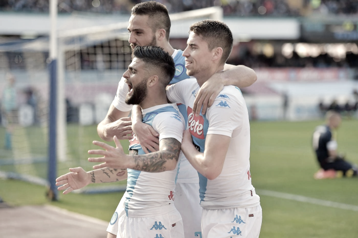 Serie A: Il Napoli cala il tris con Insigne (2) e Mertens. Battuto il Crotone 3-0