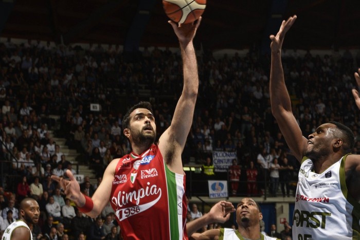 Lega Basket - Milano vince il derby contro Cantù (79-85)