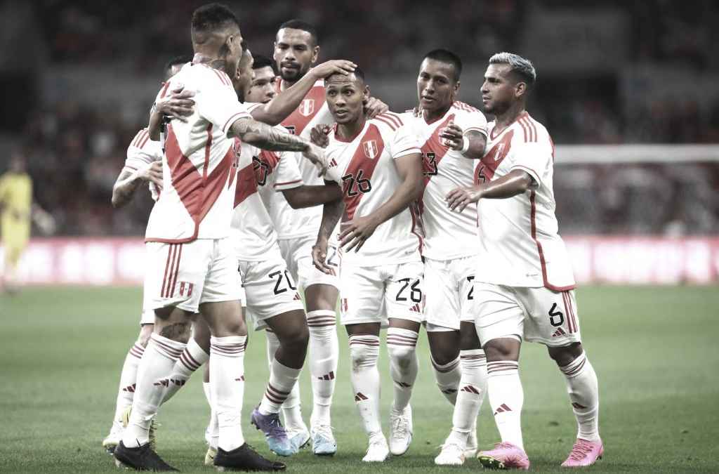 Peru soccer rivalries' jerseys