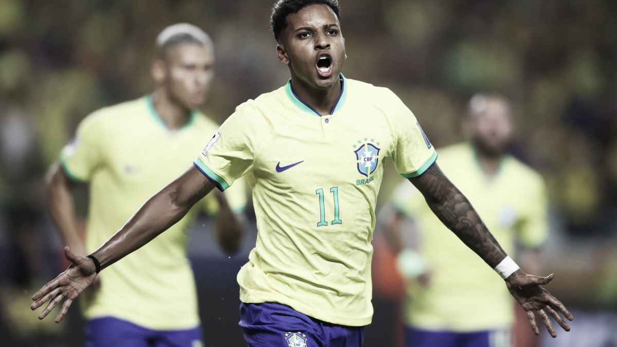 Brasil enfrenta o Peru em jogo que pode definir futuro do técnico