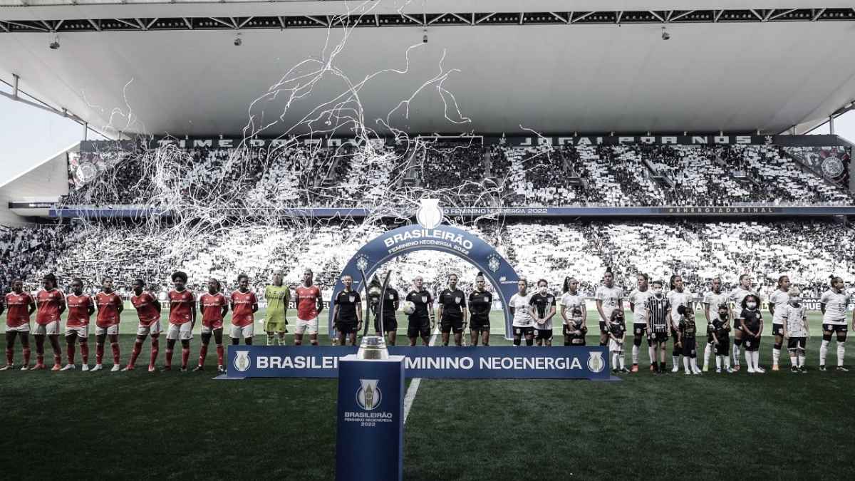 Com recorde, Corinthians vira sobre Inter e conquista o Brasileiro Feminino  - Superesportes