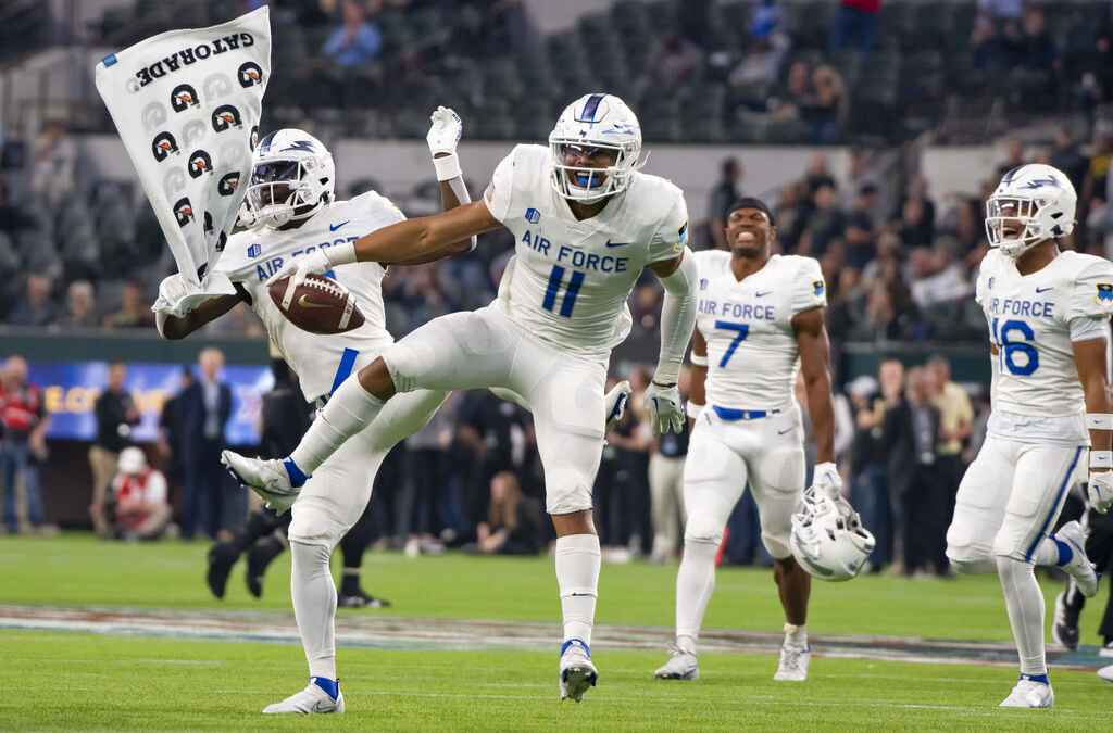 Baylor Bears vs. Air Force Falcons Betting Analysis & Pick 12/22/22