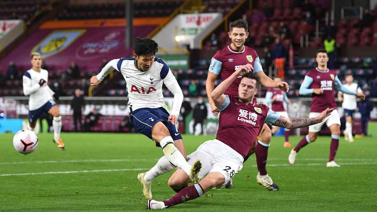 Watch Lyle Foster, Burnley x Aston Villa Online