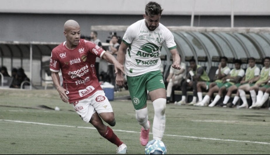 Em jogo sem emoções, Sport empata sem gols com a Tombense pela Série B