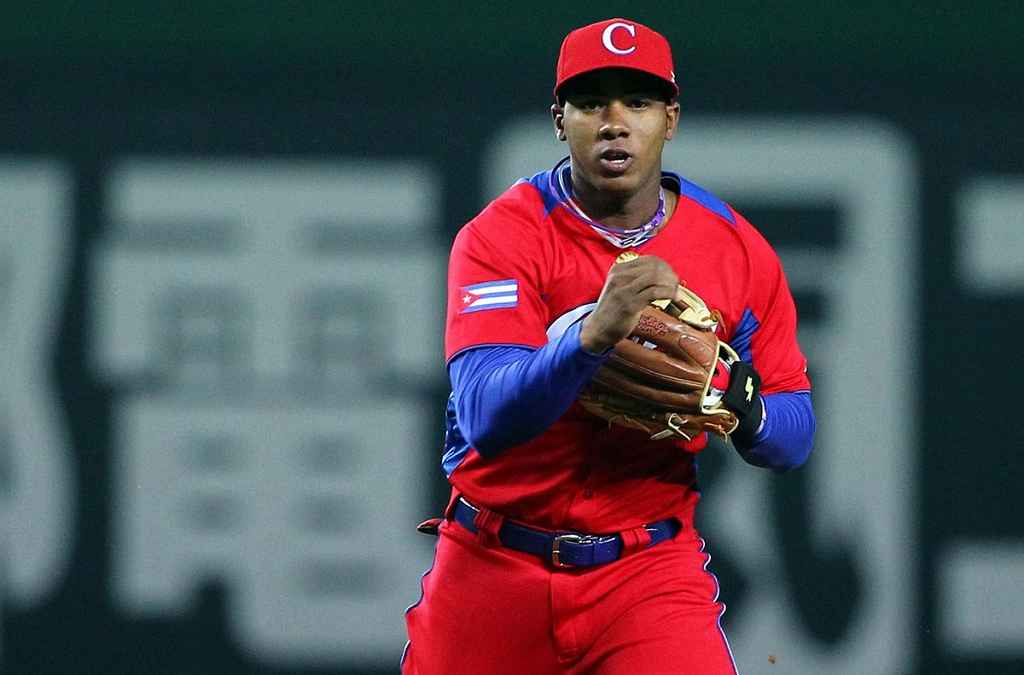 World Baseball Classic on X: Cuba vs. Netherlands Who takes Game 1 of the  #WorldBaseballClassic?  / X