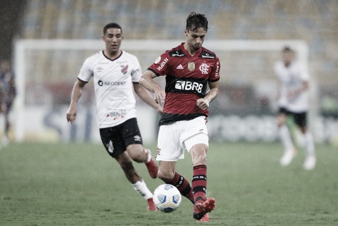 Melhores Momentos De Bragantino X Flamengo Pelo Campeonato Brasileiro 1 1 06 10 21 Vavel Brasil