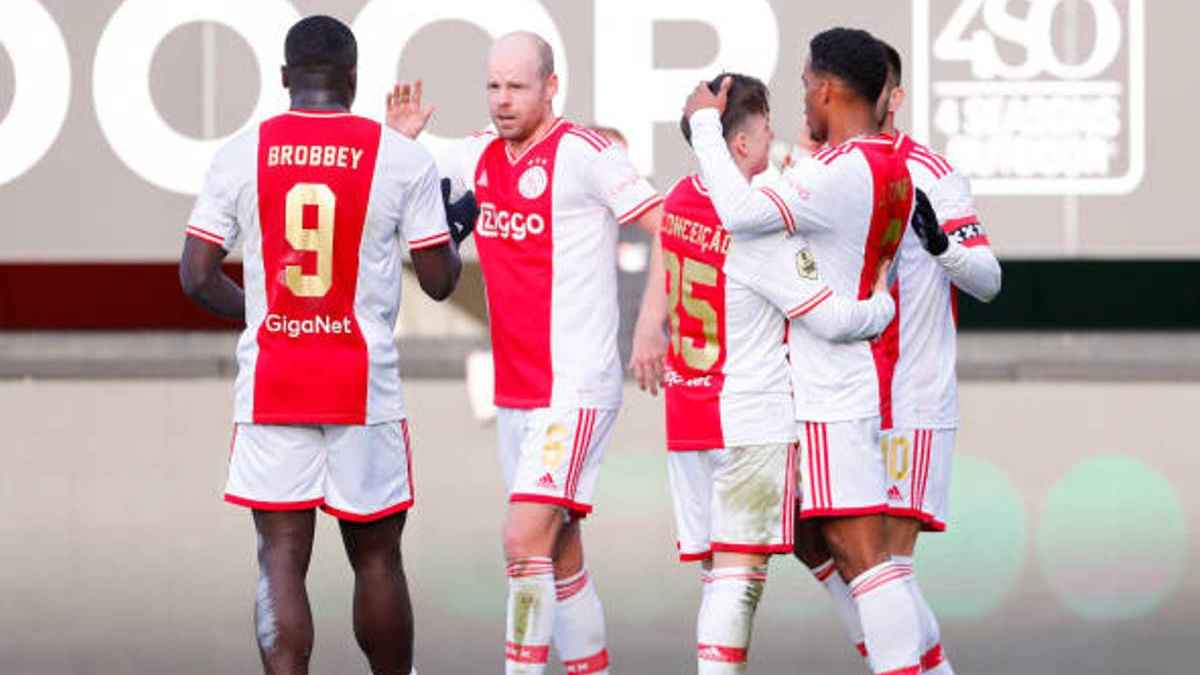 Summary and goals of Den Bosch 0 2 Ajax in Copa Netherlands