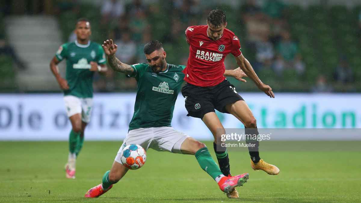 Werder Bremen 1 1 Hannover 96 Honors Even At The Wohninvest Weserstadion Vavel International