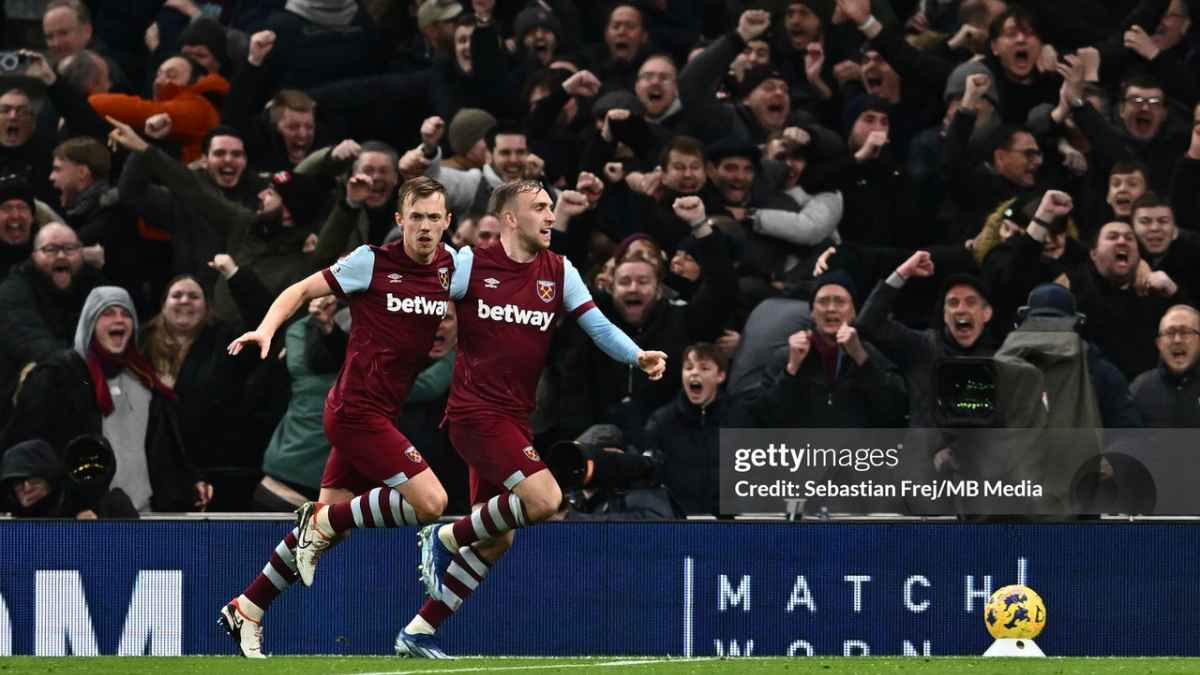 Tottenham 1-2 West Ham: Jarrod Bowen and James Ward-Prowse score in second  half to secure away win, Football News