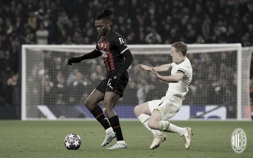 Champions: Milan empata com o Tottenham e avança às quartas