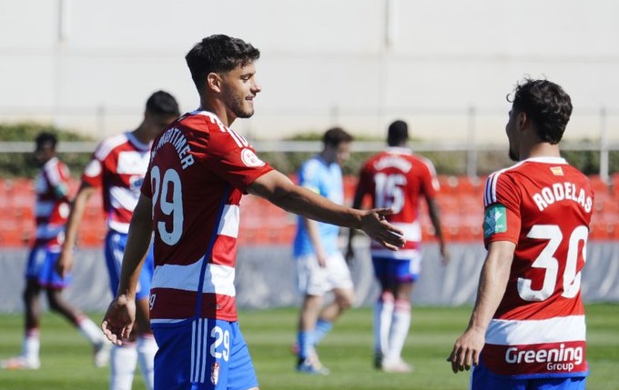 Alineaciones de antequera club de fútbol contra granada b