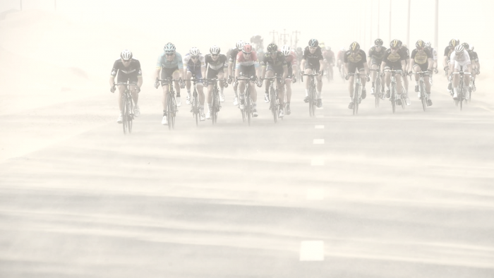 El viento se 'lleva' la cuarta etapa del Tour de Dubái