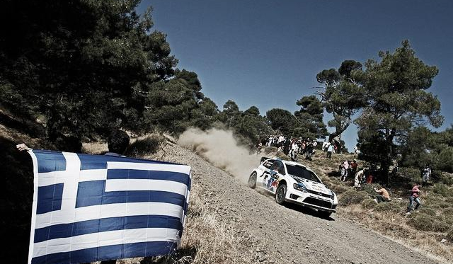 Latvala triunfa en el Acrópolis con Sordo segundo