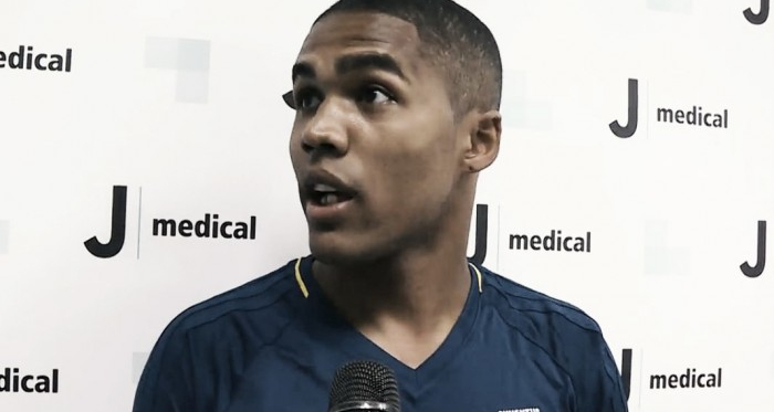 Juve - Douglas Costa parla da bianconero: "Sono contento di essere qui"