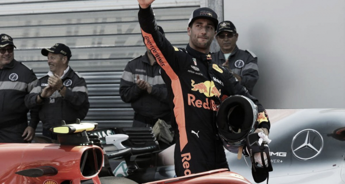 Ricciardo recién bajado de su monoplaza | Foto: Mundo Deportivo