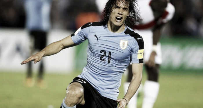 Cavani viaja con Uruguay