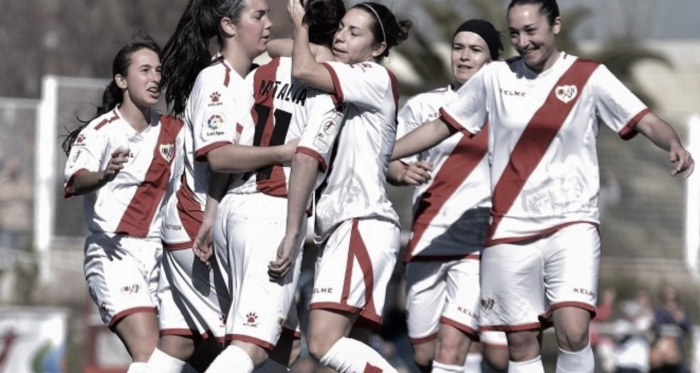 Jugadoras del Rayo Vallecano celebrando un gol | Fotografía: Rayo Vallecano S.A.D