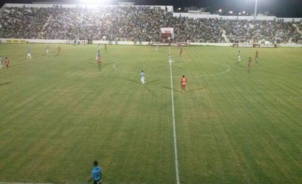 Pelo Pernambucano, Salgueiro goleia o América-PE e é campeão do primeiro turno