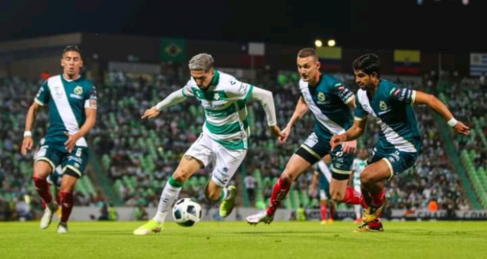 Santos no pudo contra el “muro poblano” y apenas le alcanzó
para empatarlo