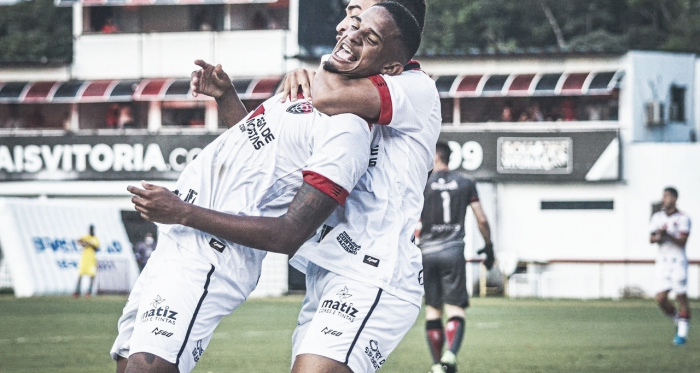 Vitória goleia Brasil de Pelotas em casa e sonha com permanência na Série B