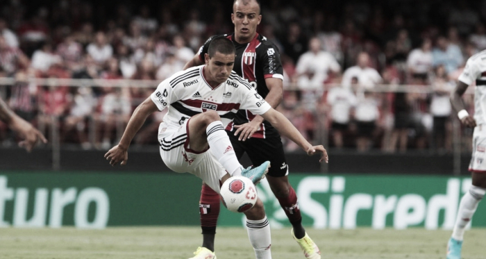 Luciano marca e São Paulo fecha fase de grupos com vitória sobre Botafogo-SP