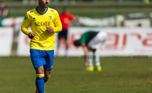 Kike Márquez renueva con el Cádiz hasta 2017