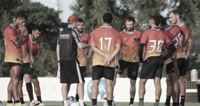 Sob nova direção, Botafogo-PB encerra participação na Copa do Nordeste diante do Santa Cruz