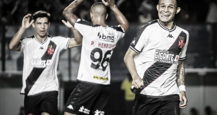 Gols e melhores momentos para Vasco (4) 3 x 3 (1) Água Santa pela Copa do Brasil