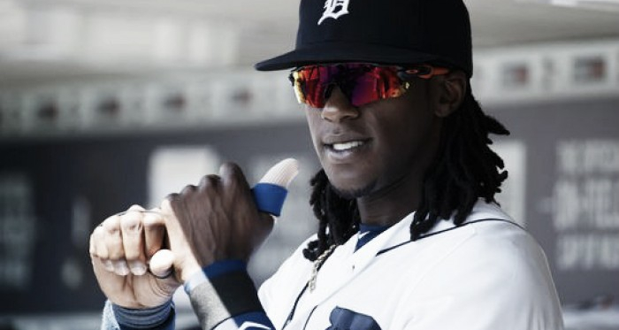 Detroit Tigers outfielder Cameron Maybin stands in the dugout against the New York Mets. (Rick Osentoski / USA Today)