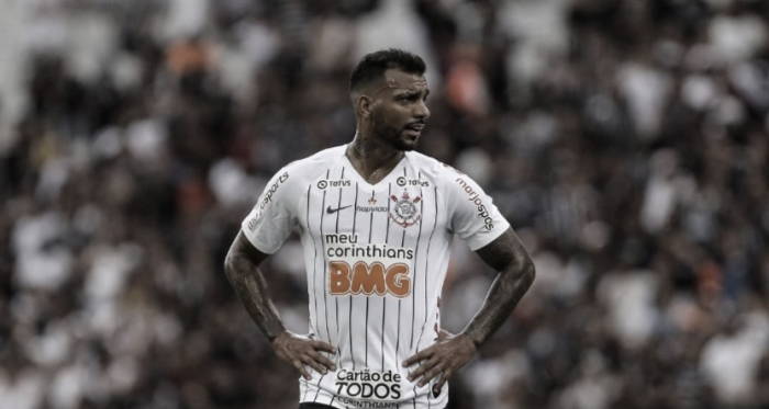 Michel completa um ano de sua estreia no Corinthians: "Dia inesquecível"