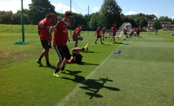 Osasuna ultima el primer partido de pretemporada