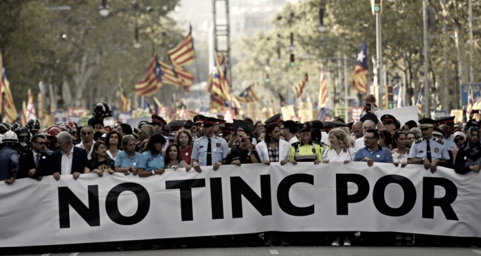 Pitos y reproches en la manifestación antiterrorista