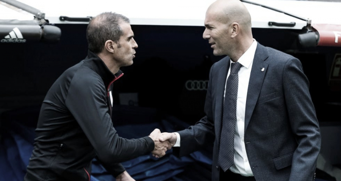 Duelo de banquillos: Zinedine Zidane vs Gaizka
Garitano