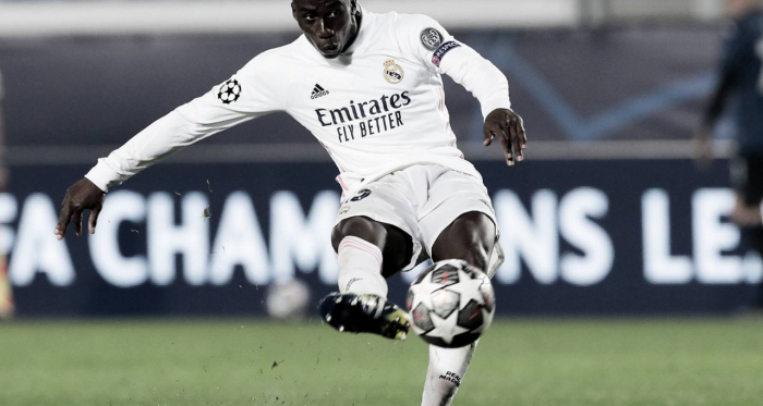 Real Madrid golpeó primero ante Atalanta