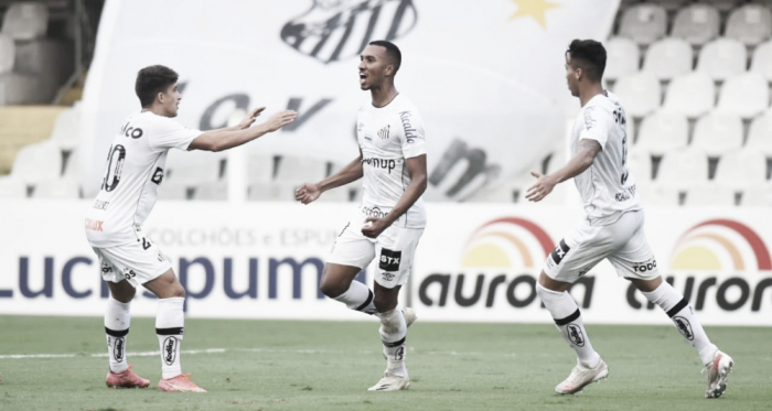 Santos vence São Bento e se mantém na primeira divisão do Campeonato Paulsita