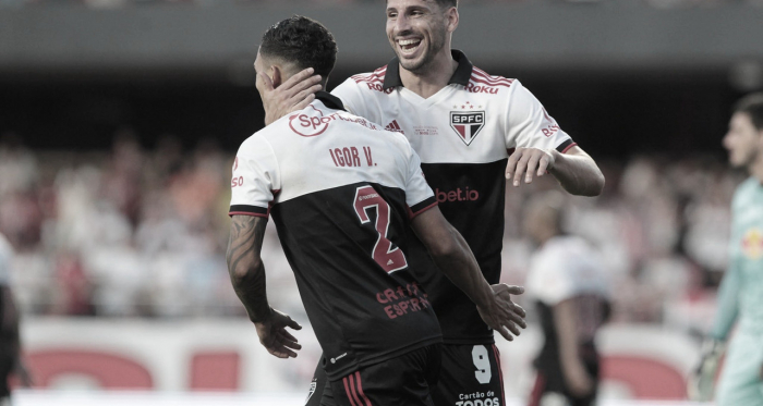 São Paulo derrota Bragantino e encerra jejum de vitórias no Brasileiro
