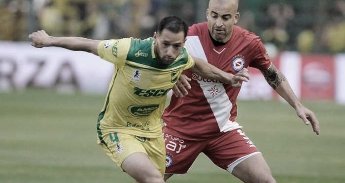 Santiago Silva y Julio González. Foto: El Liberal.