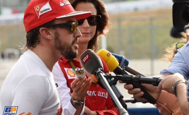 Fernando Alonso: &quot;Mi ficha se moverá cuando yo diga&quot;