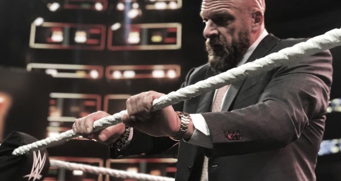 Triple H a cargo de 205 Live